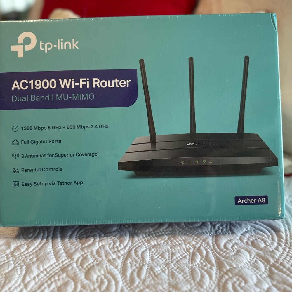 TP-Link Archer A8 AC1900 Dual Band Wi-Fi Router - Black